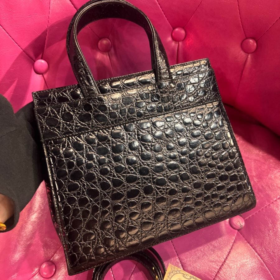 Ferragamo 鱷魚壓紋牛皮斜背包/蝴蝶結/王吉娜古董精品-6