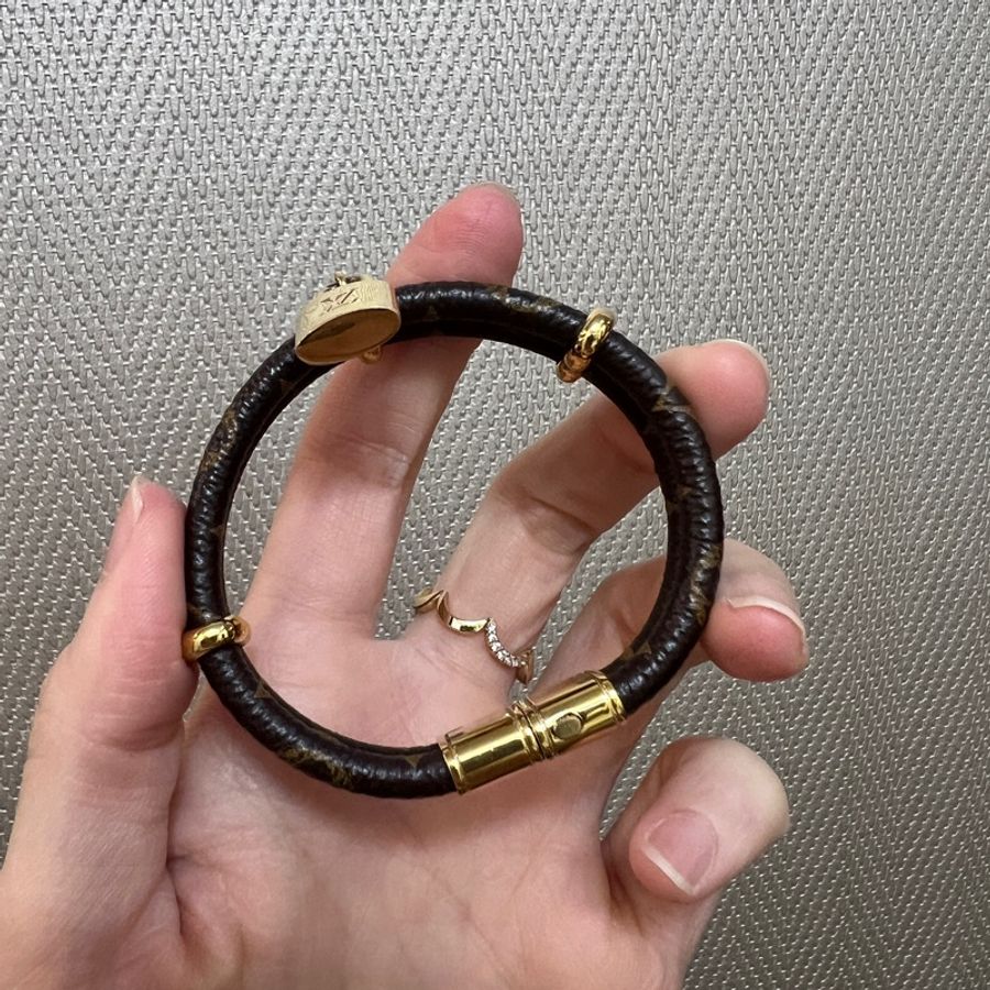 LV 原花金色鎖頭雙圈手環M6640-6