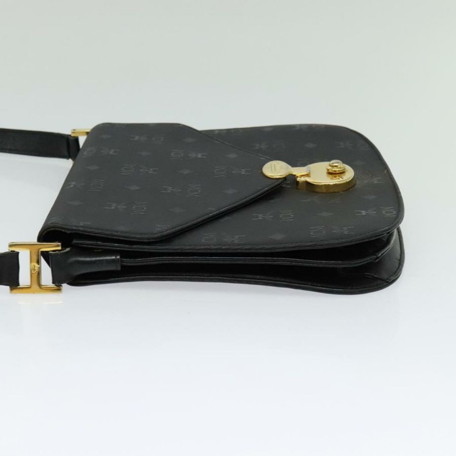 【日本直送】MCM Vicetos Logoogram 單肩包 PVC 黑金 正品 BA2965-3