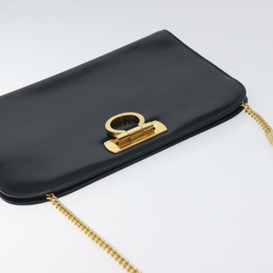 【日本直送】Salvatore Ferragamo Gancini 鏈條肩背包,黑色皮革,金色,正品,貨號 131607-5