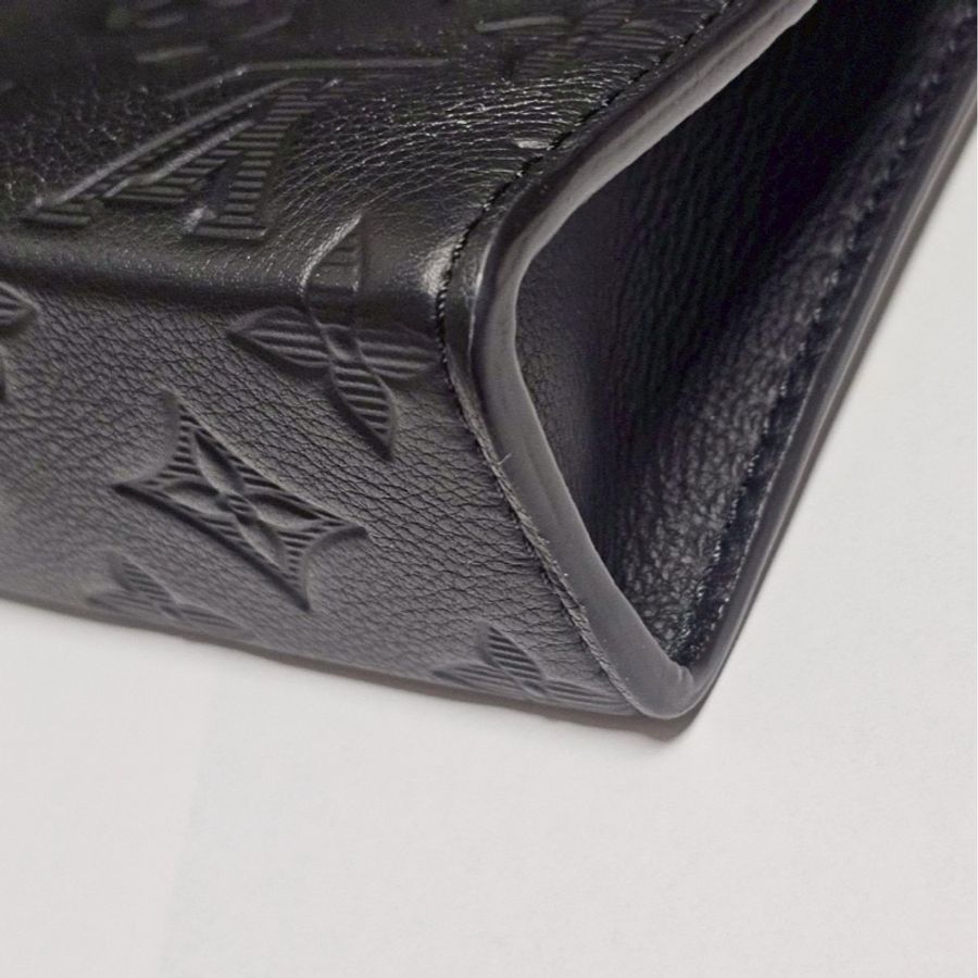 Louis Vuitton Gaston 牛皮壓紋二合一斜背包(黑)-8