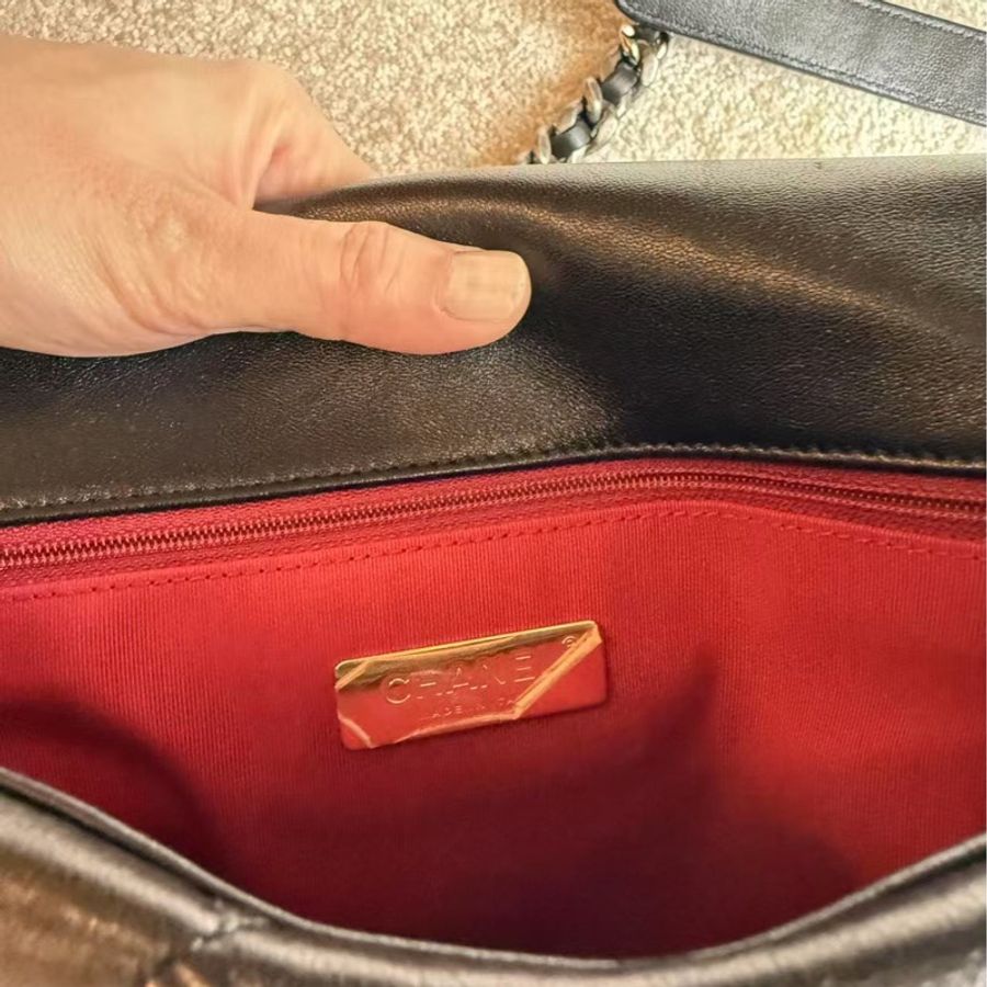 香奈兒CHANEL 19 中號30cm 黑金-16