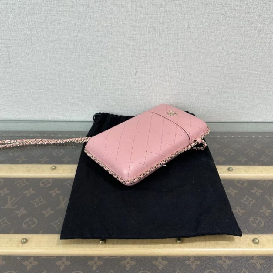 CHANEL 粉金菱格紋膠囊肩背斜背手機包 12*21*2 99新配件塵袋吊牌保卡-4