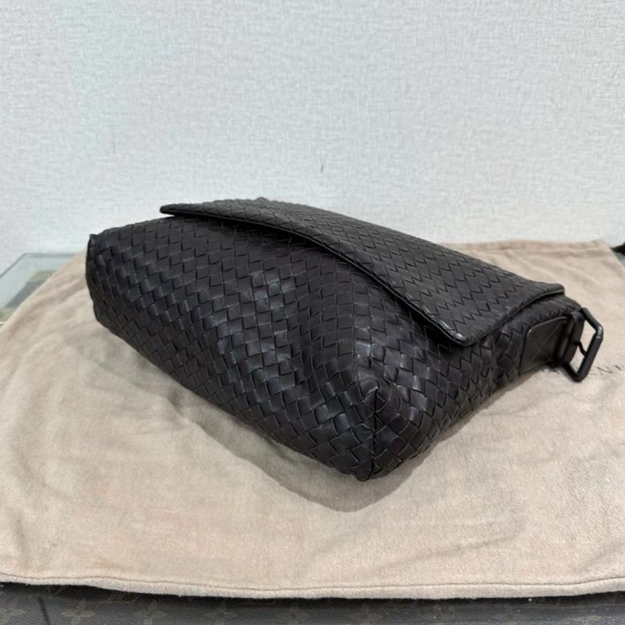 BV 黑色編織肩背斜背包郵差包 30*31*7.5 99新配件塵袋-2