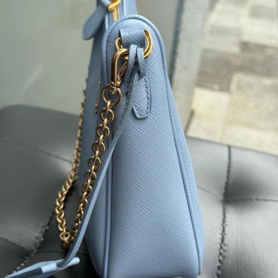 Prada hobo系列 星際藍腋下包手提包肩背包22*6.5*12.5 99新配件塵袋-3
