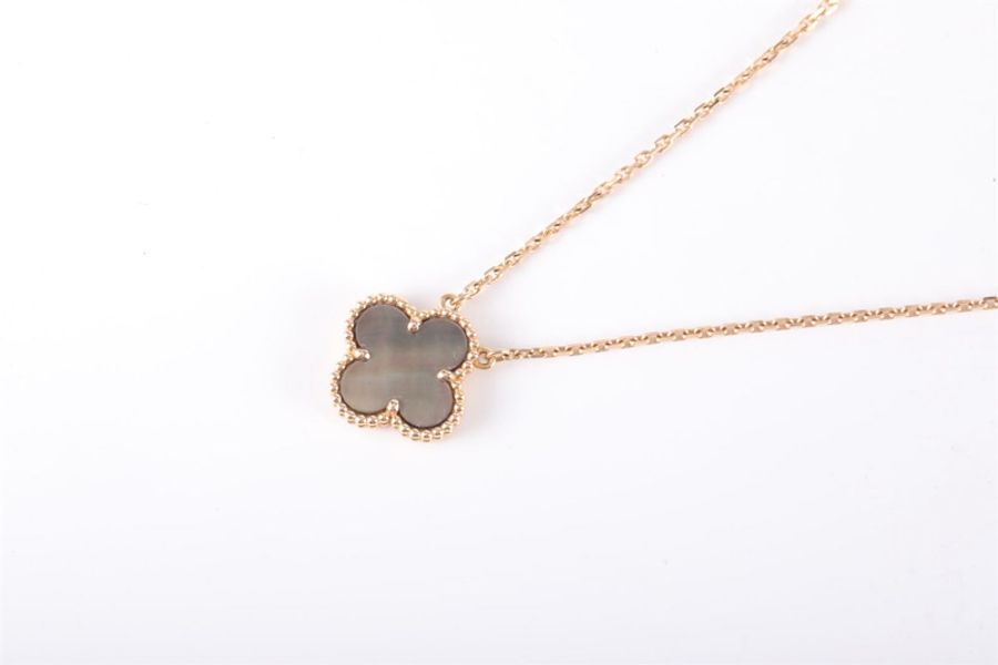 VAN CLEEF&ARPELS(梵克雅寶) Vintage Alhambra 中號單花項鏈 新扣 18K玫瑰金/灰貝母 項鏈 玫瑰金-1