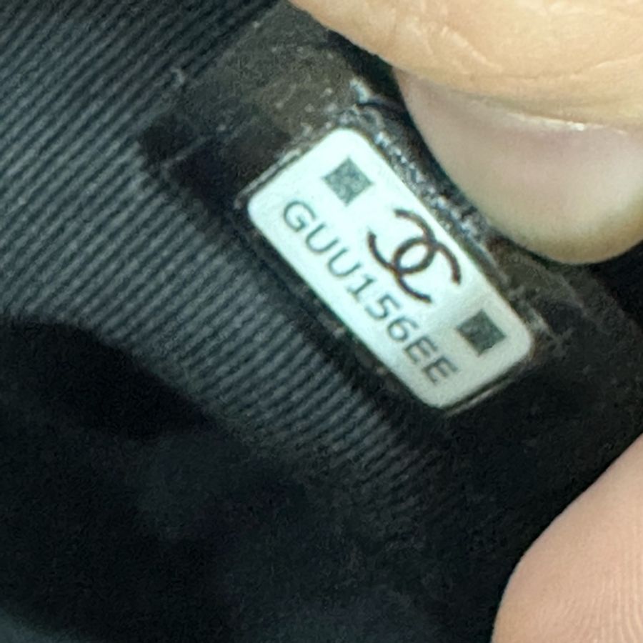 Chanel Ap3656 黑皮銀釦斜背包 nano 31 bag-25