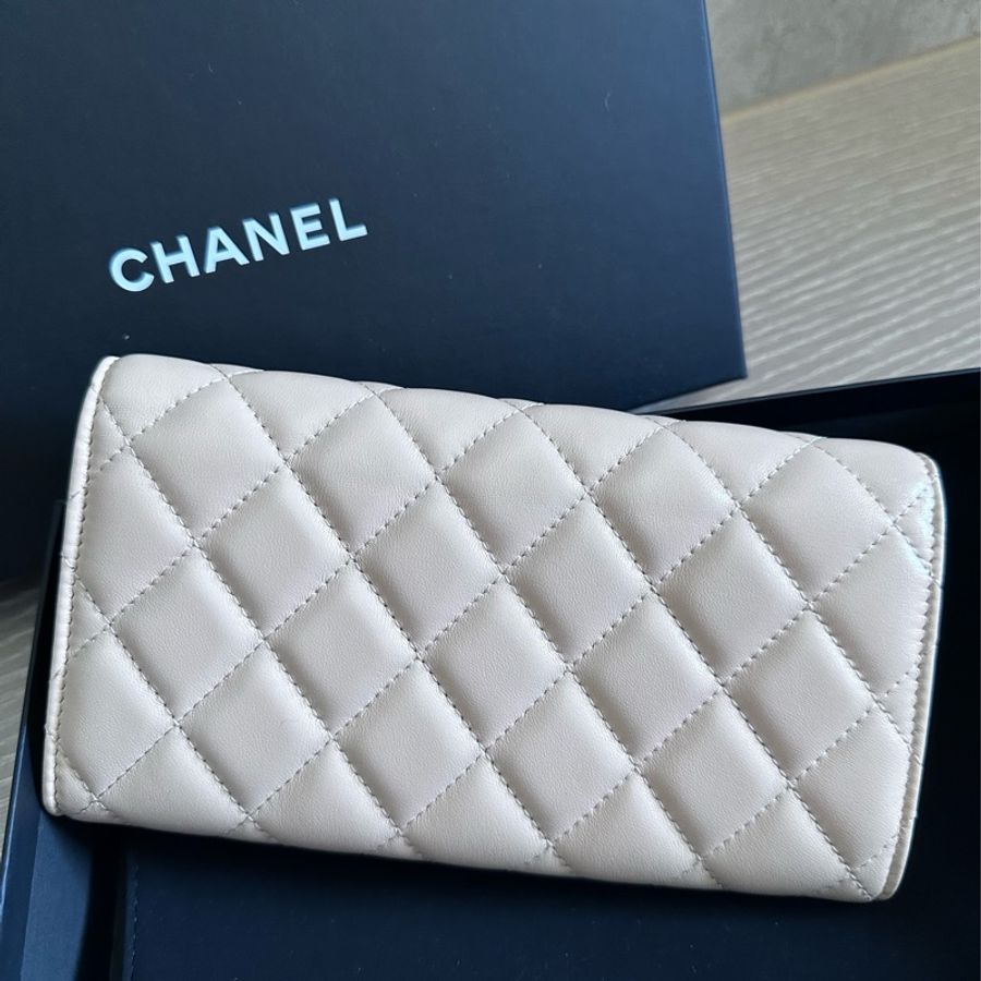 Chanel 全新皮夾-10