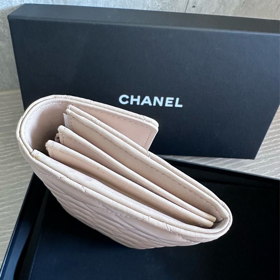 Chanel 全新皮夾-3