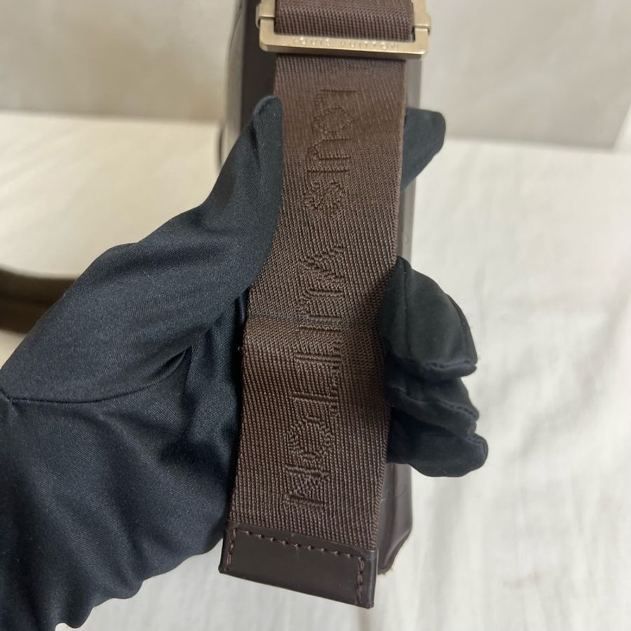 Louis Vuitton 硬殼肩包-18