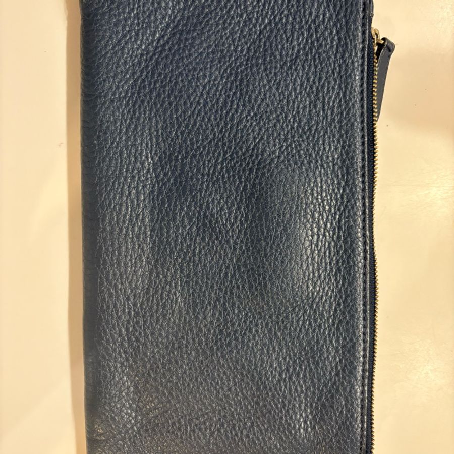 Michael Kors 專櫃款大手拿包-6