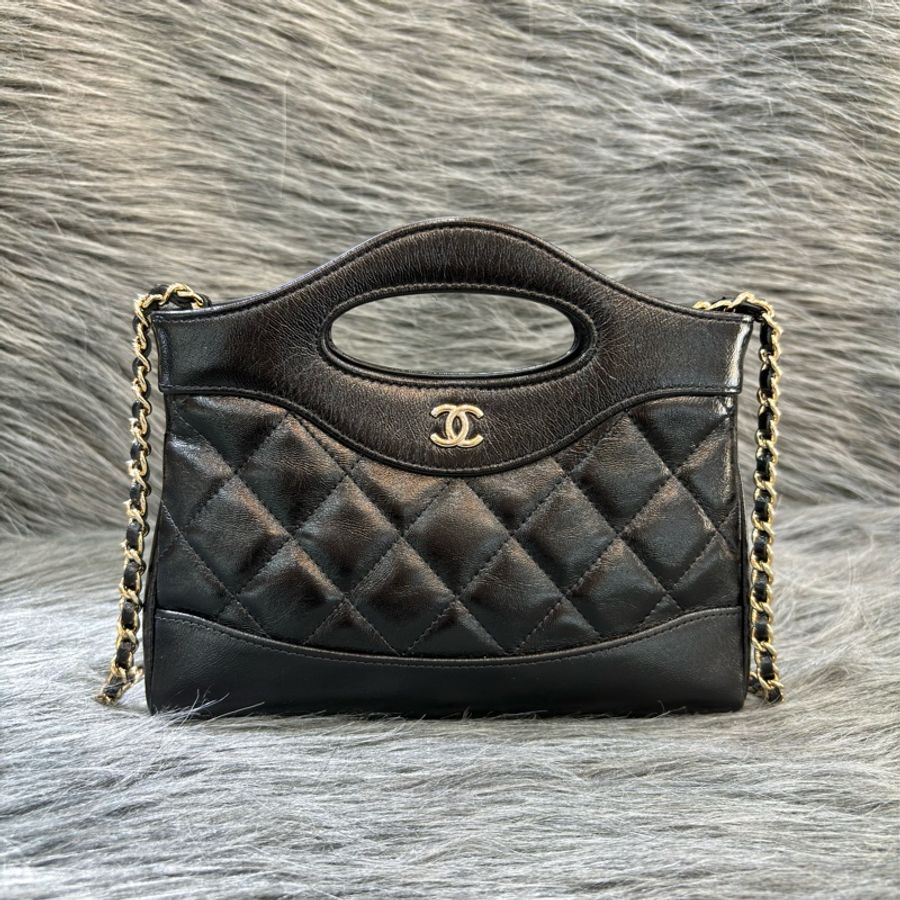 CHANEL AP3656 黑皮 亮面 金釦 31 bag 雙C 斜背包 手提包-0