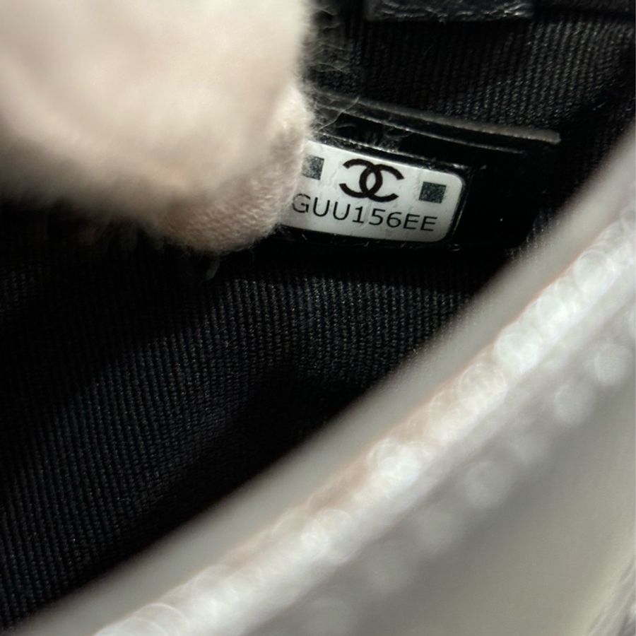 CHANEL AP3656 黑皮 亮面 金釦 31 bag 雙C 斜背包 手提包-24