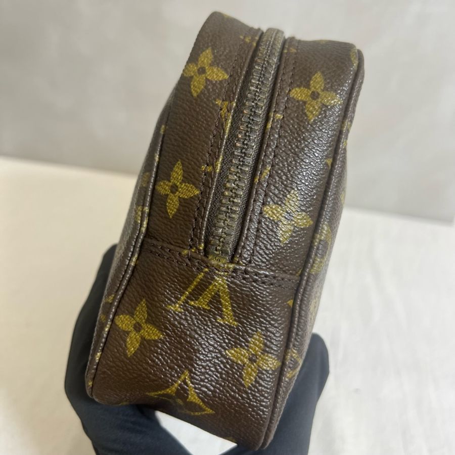 LV 經典手拿包-7