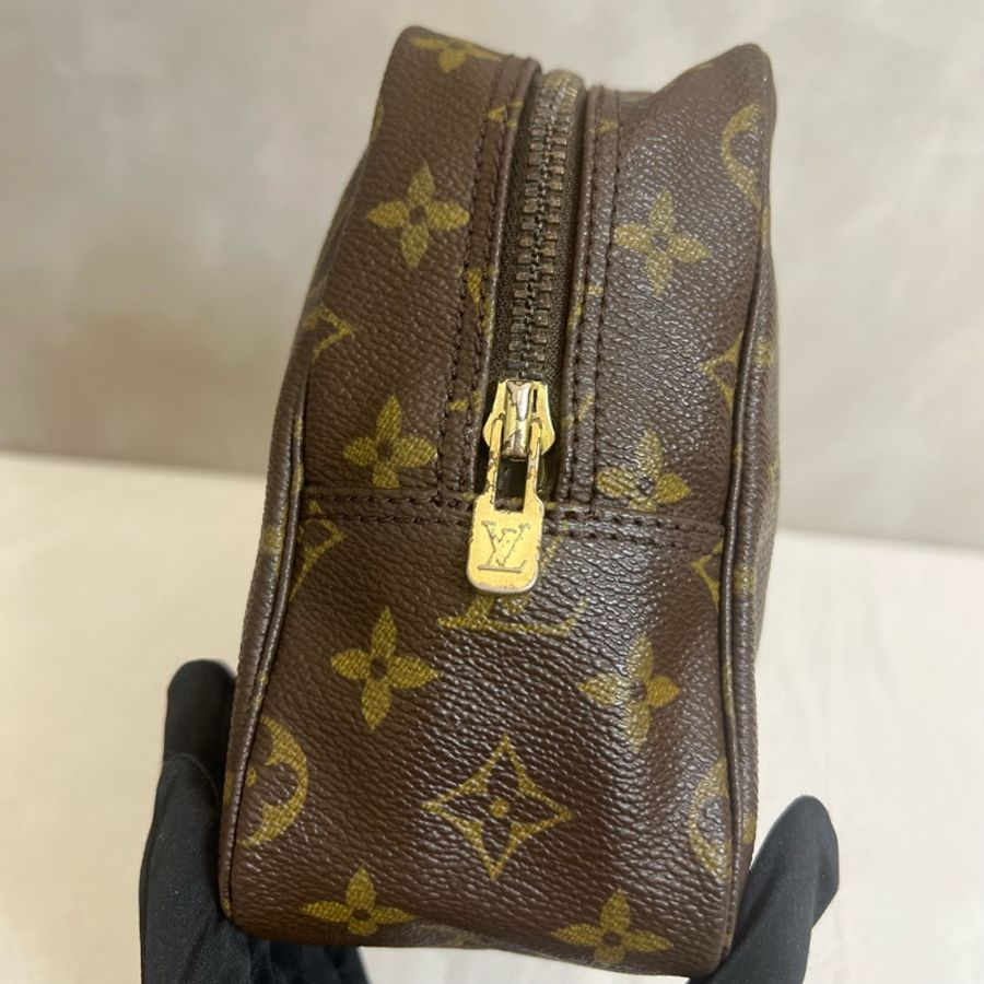 Lv 經典老花款化妝包-5