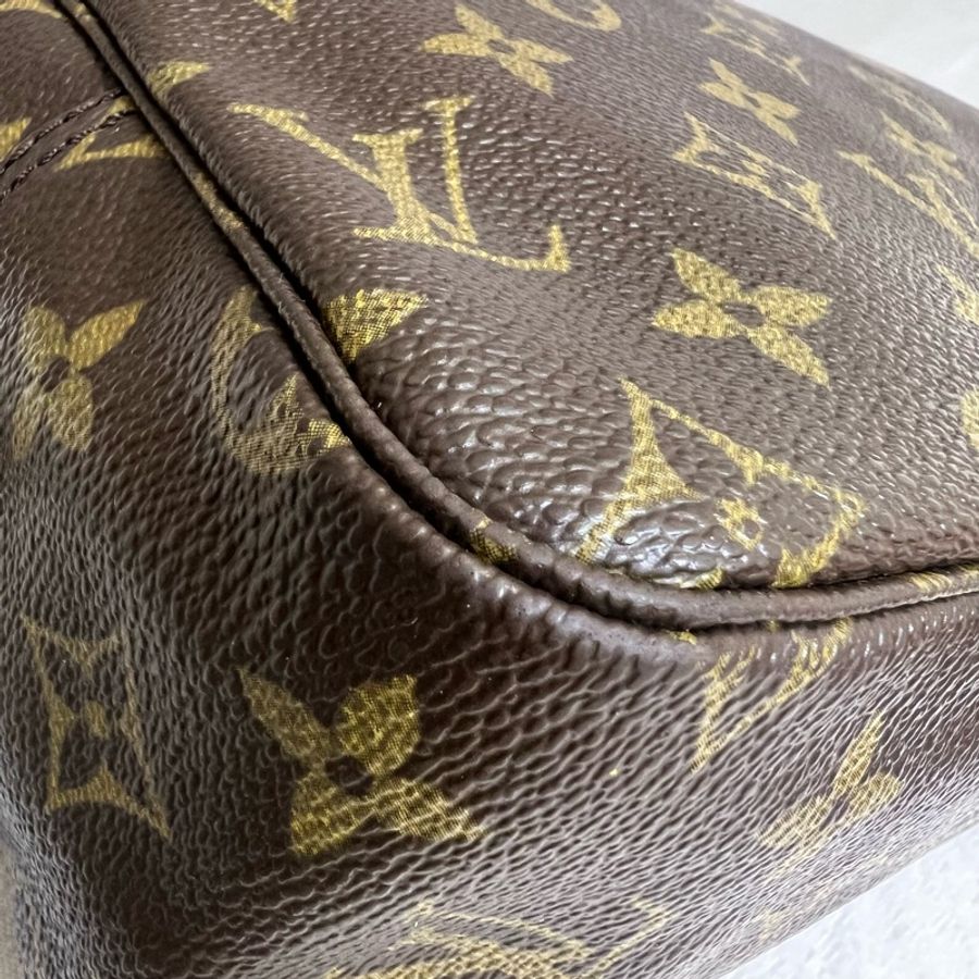 Lv 經典老花款化妝包-13