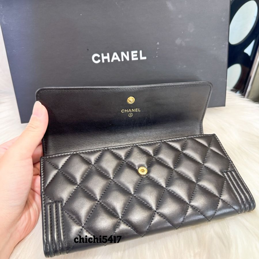 Chanel Boy 黑羊皮長夾-7