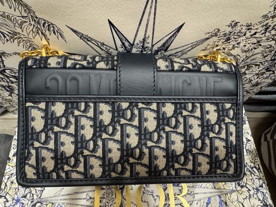 DIOR(迪奧) 30Montaigne 蒙田 EAST-WEST 老花 帆布 金扣 鏈條包-10
