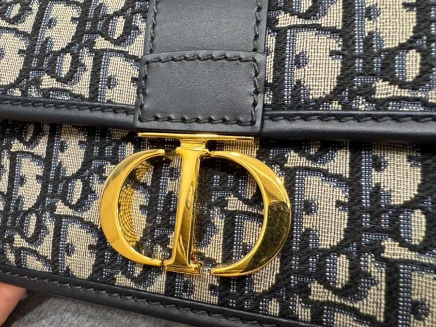 DIOR(迪奧) 30Montaigne 蒙田 EAST-WEST 老花 帆布 金扣 鏈條包-26