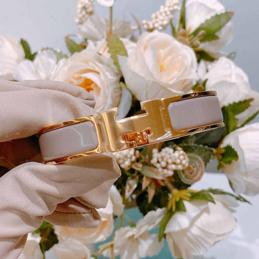 TW4388 Hermes 愛馬仕H手鐲 奶茶色金扣Clic H Bracelet PM Marron Glace x GHW-1