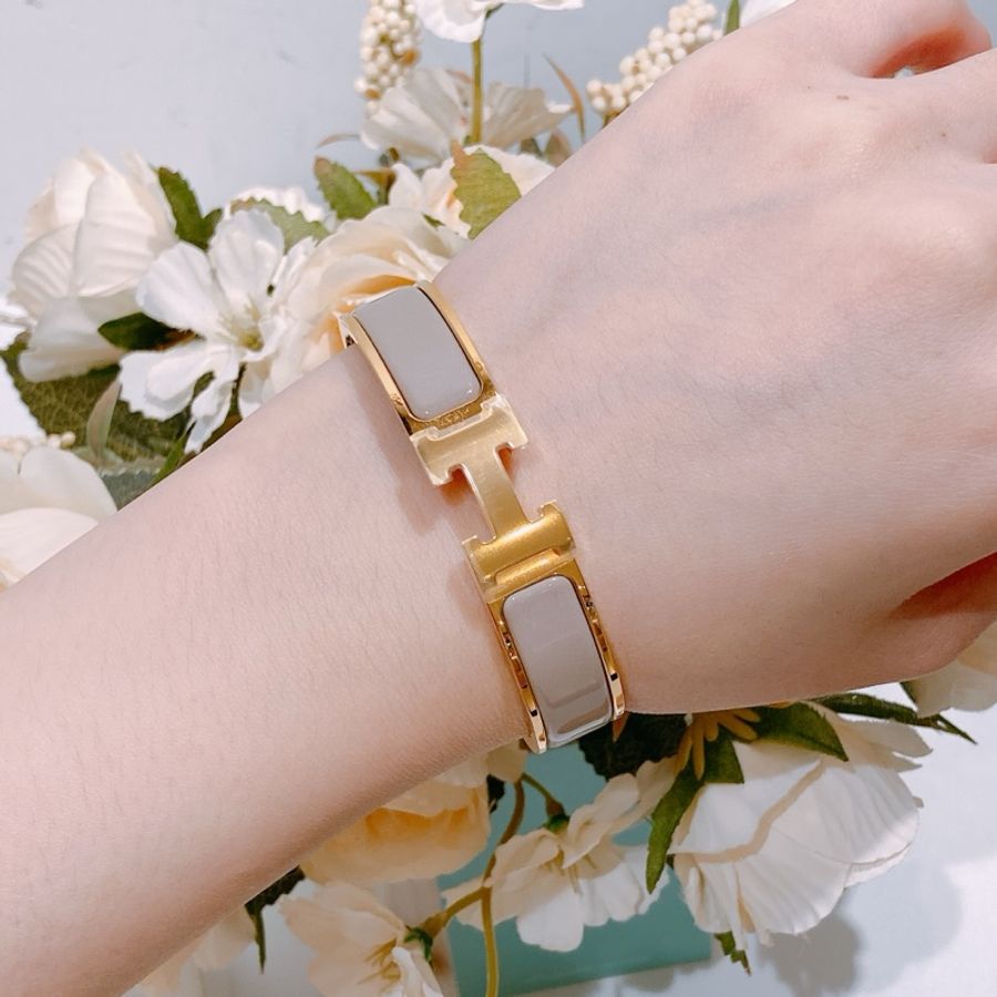TW4388 Hermes 愛馬仕H手鐲 奶茶色金扣Clic H Bracelet PM Marron Glace x GHW-8