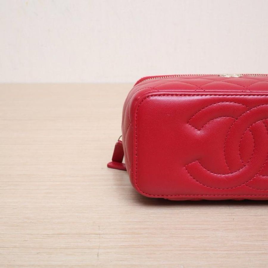 CHANEL(香奈兒) 23K Logo手提長盒子化妝包 帶鏡子 16.5cm 金屬皮穿鏈手柄 紅色 鐳射標 淺金扣 皮手柄-11