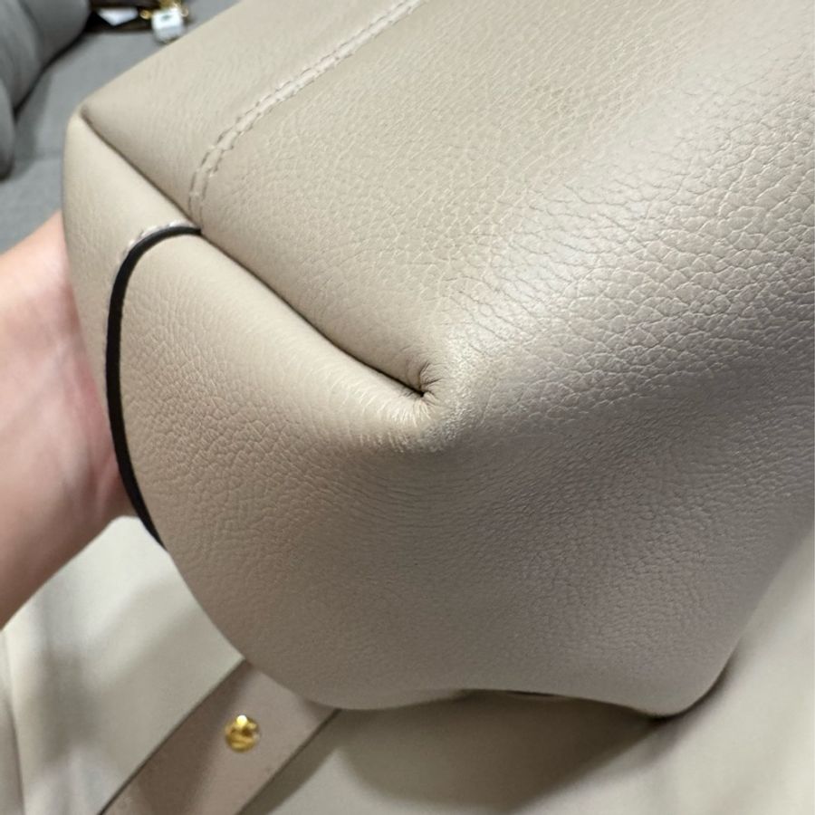 LOUIS VUITTON LOCKME BUCKET MM 米色-11
