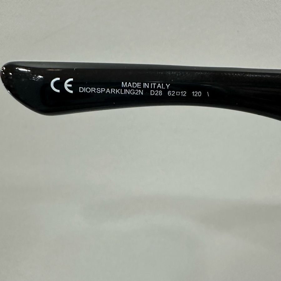 Christian Dior 黑膠框水鑽LOGO墨鏡-11