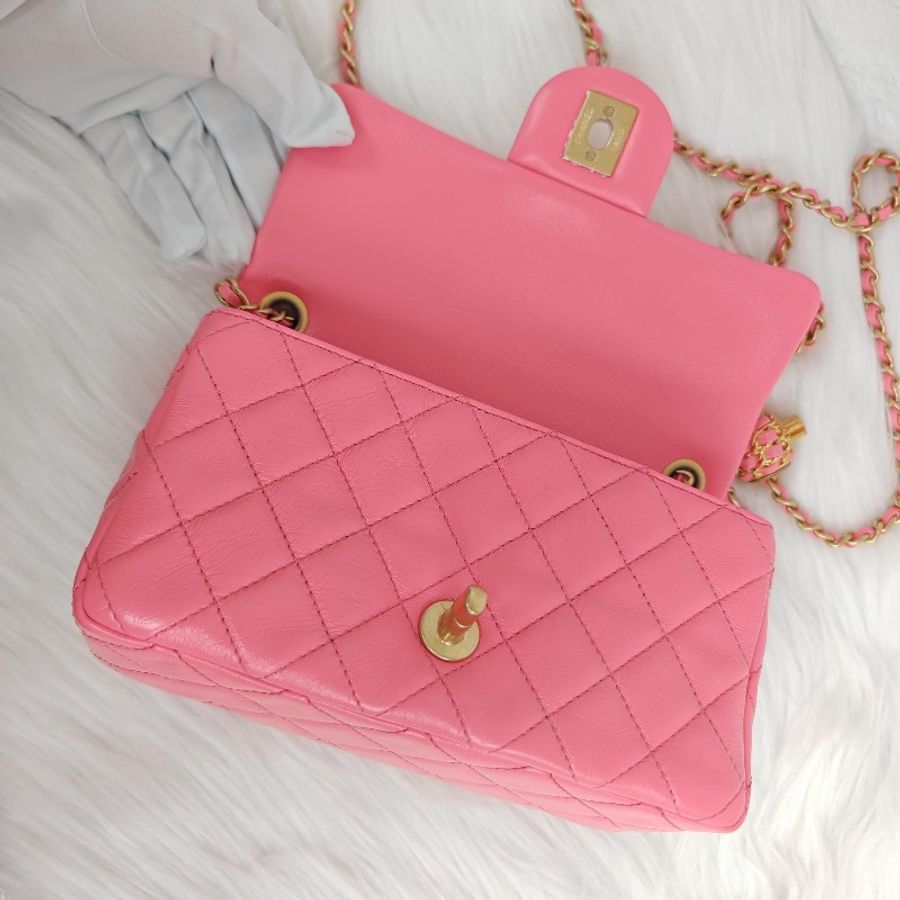 Chanel 香奈兒 大mini 粉色金扣 小羊皮 芯片款-4