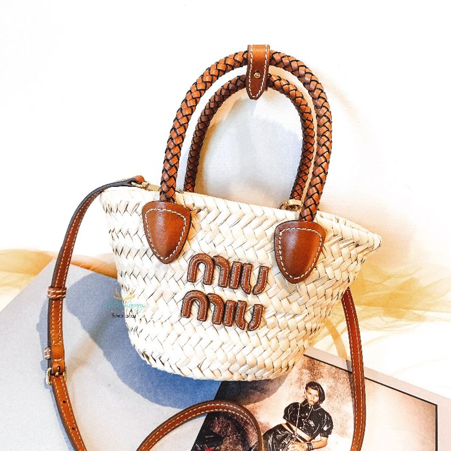 【 全新商品 】MIU MIU 5BA282 台灣櫃出 夏日限定 棕色 迷你 草編 小菜籃 草編包 兩用包-0