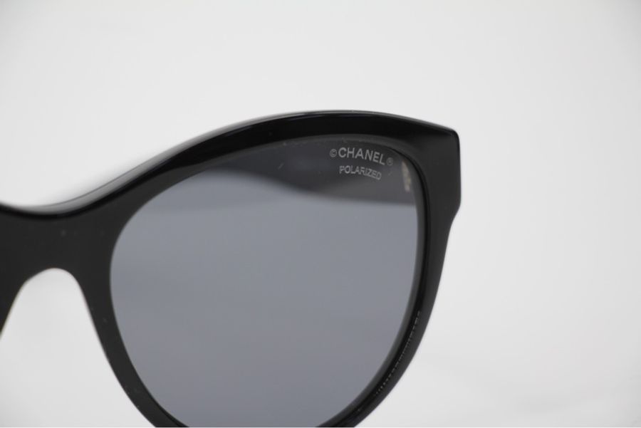 Chanel 2021 樹脂金色英文字黑色太陽眼鏡-13