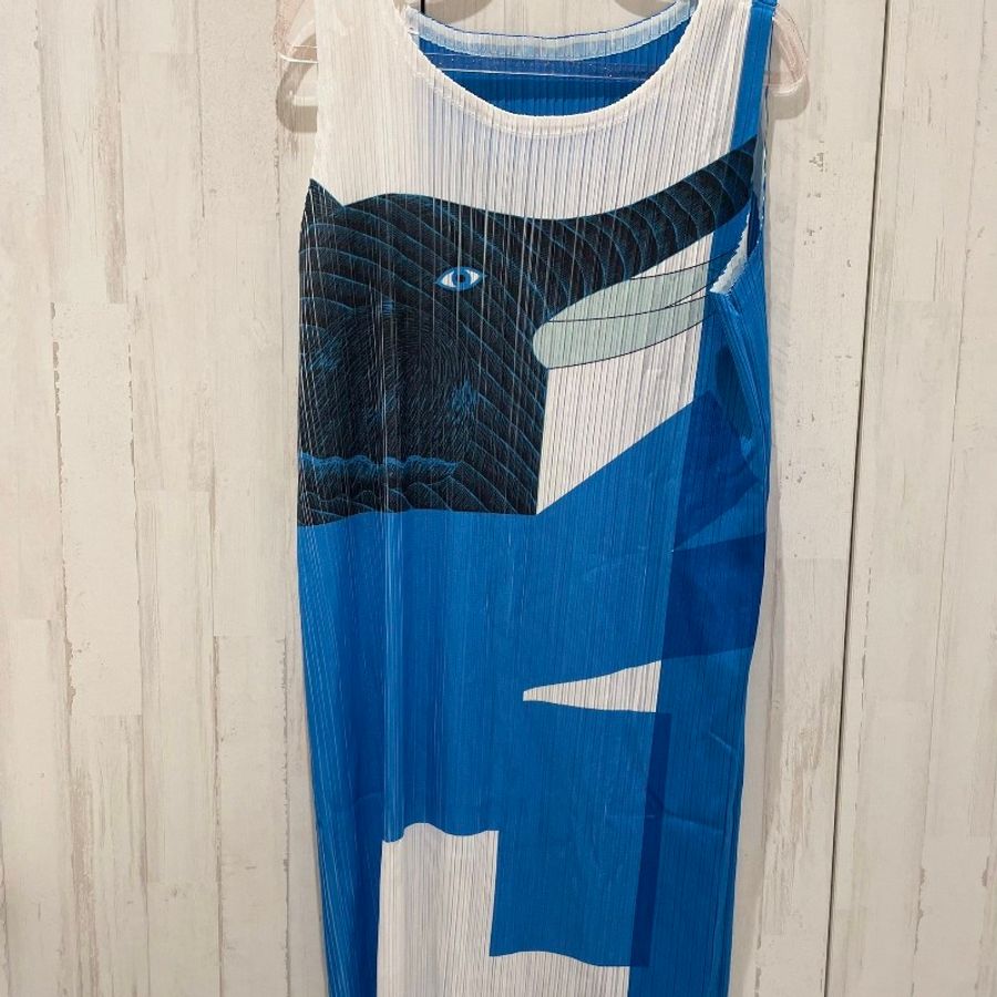 pleats Please-1