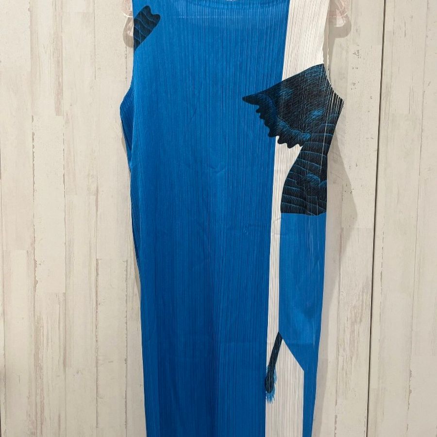 pleats Please-6