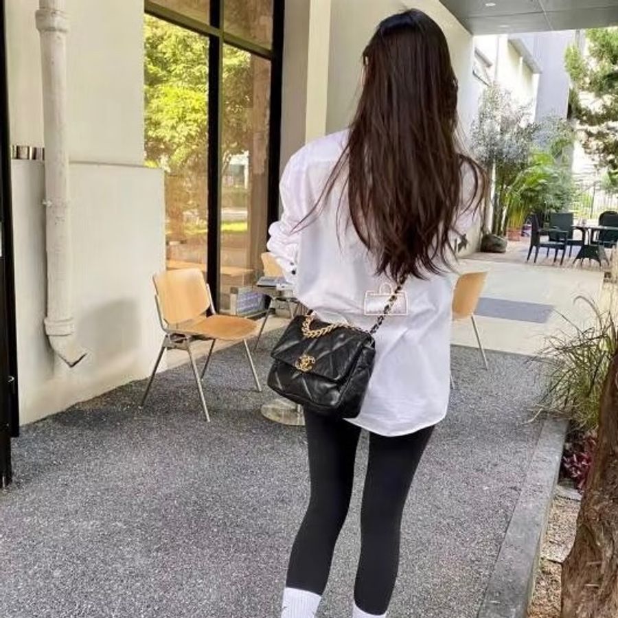 Chanel 香奈兒19bag 小號 黑金 羊皮26*16*9 晶片款-4