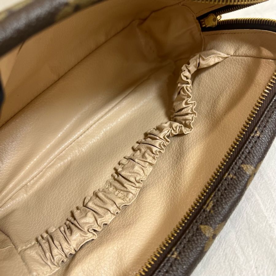 Louis Vuitton 化妝包-19