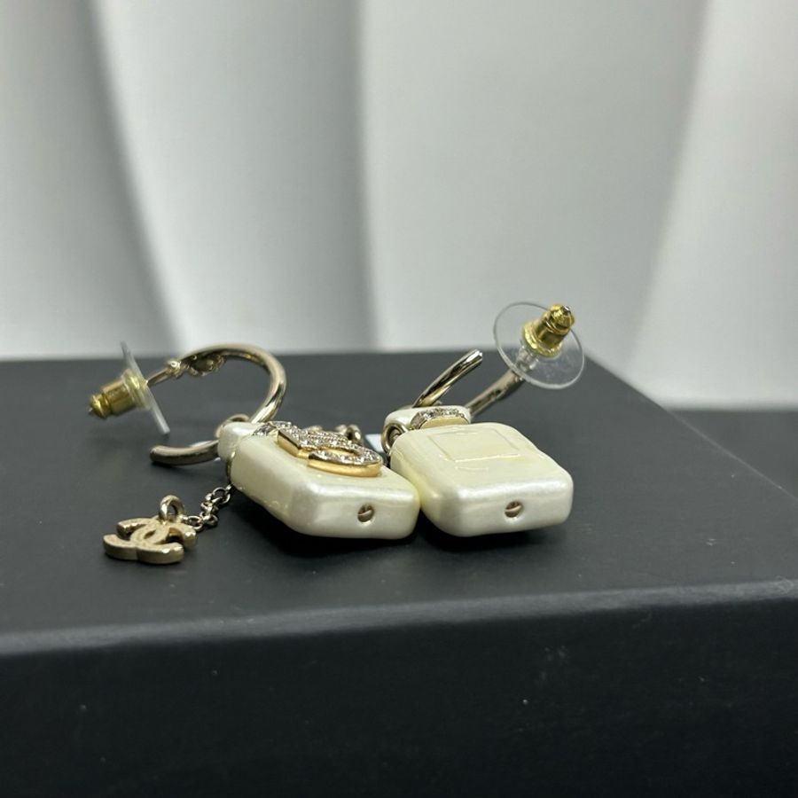 CHANEL 5號香水瓶耳環 附件:盒子,冊子~-4