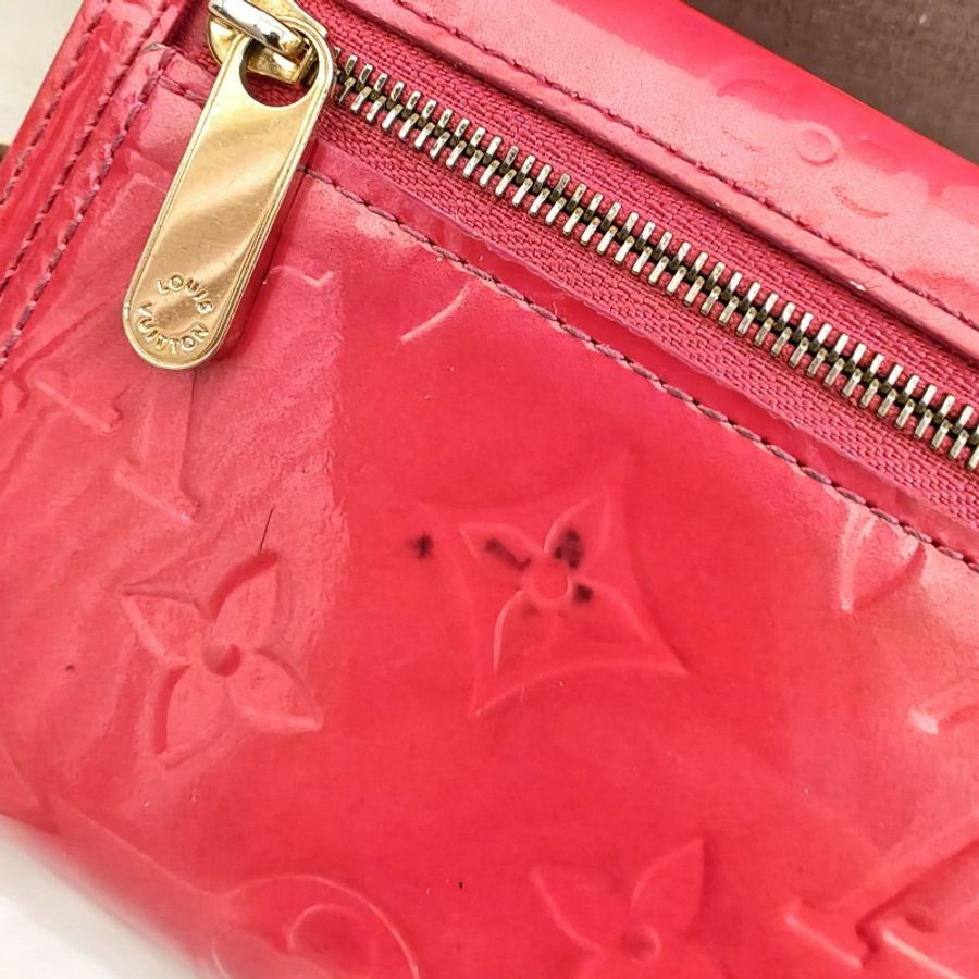 Louis Vuitton 漆皮壓花短夾-20