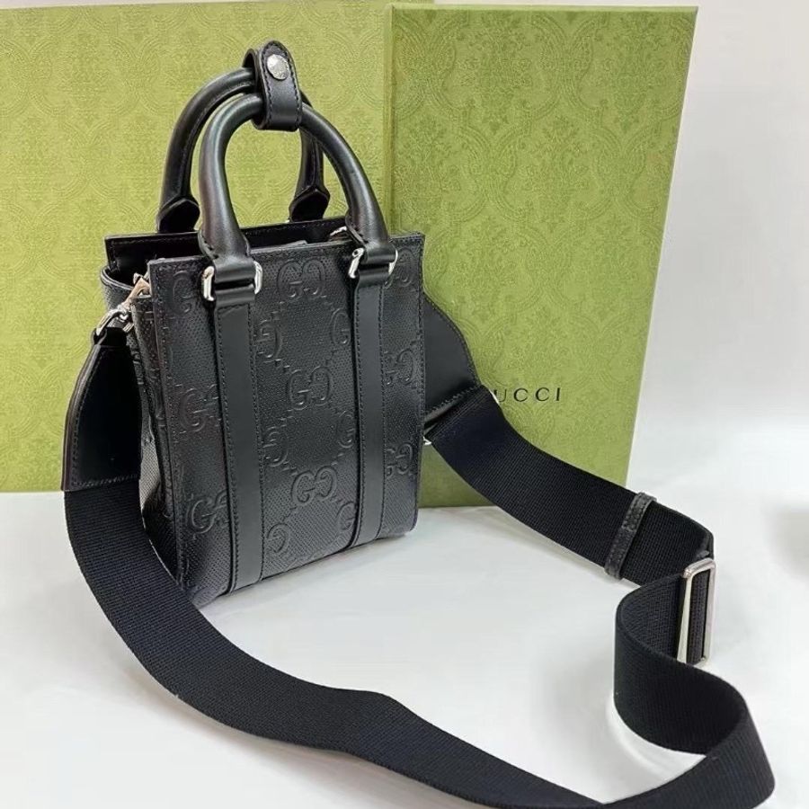 Gucci embossed tote bag-1
