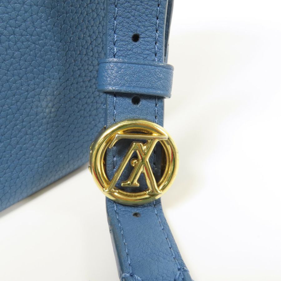 LOUIS VUITTON 牛皮皮革Pont 9 Soft PM金扣肩背袋-15