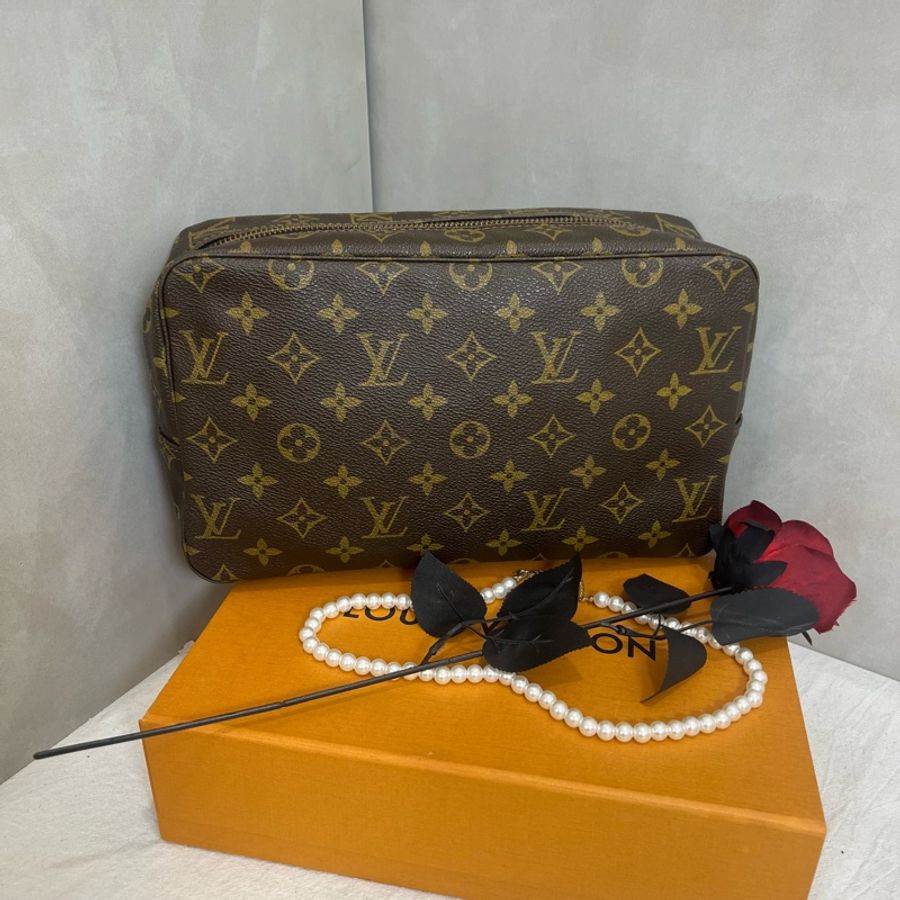 Louis Vuitton 旅行化妝包-1