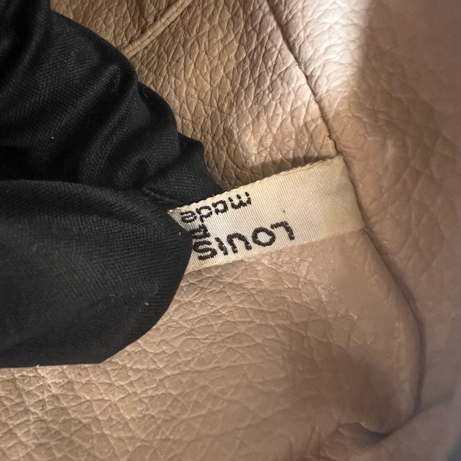Louis Vuitton 旅行化妝包-19