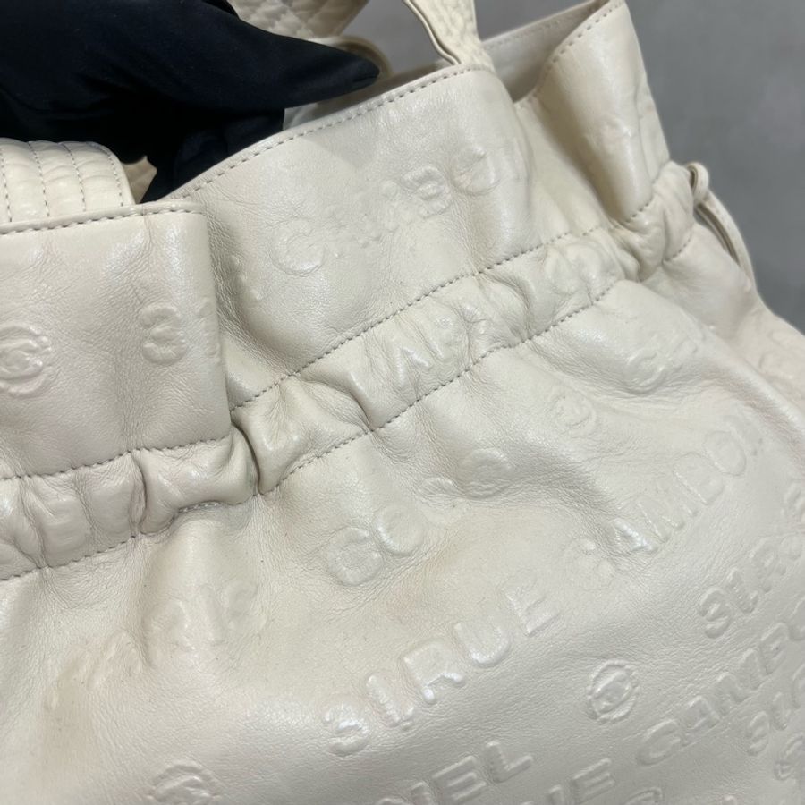 Chanel 全皮浮雕大托特袋-14