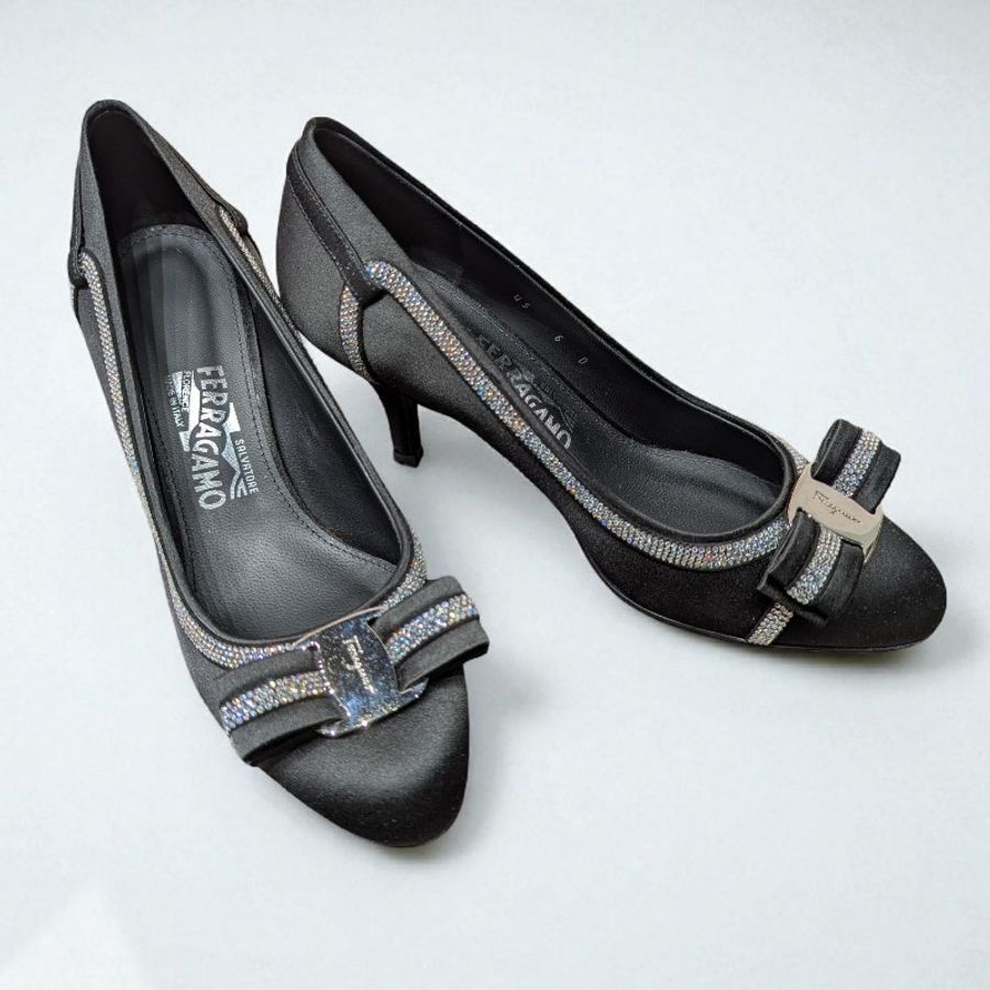 莉亞精品♡Ferragamo蝴蝶結緞面跟鞋 尺碼6-0