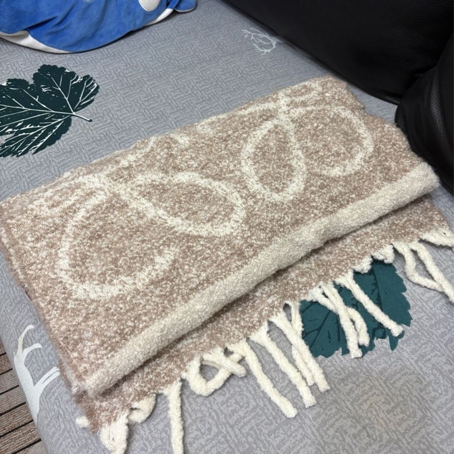 羊駝毛和羊毛混紡 Anagram 圍巾-5
