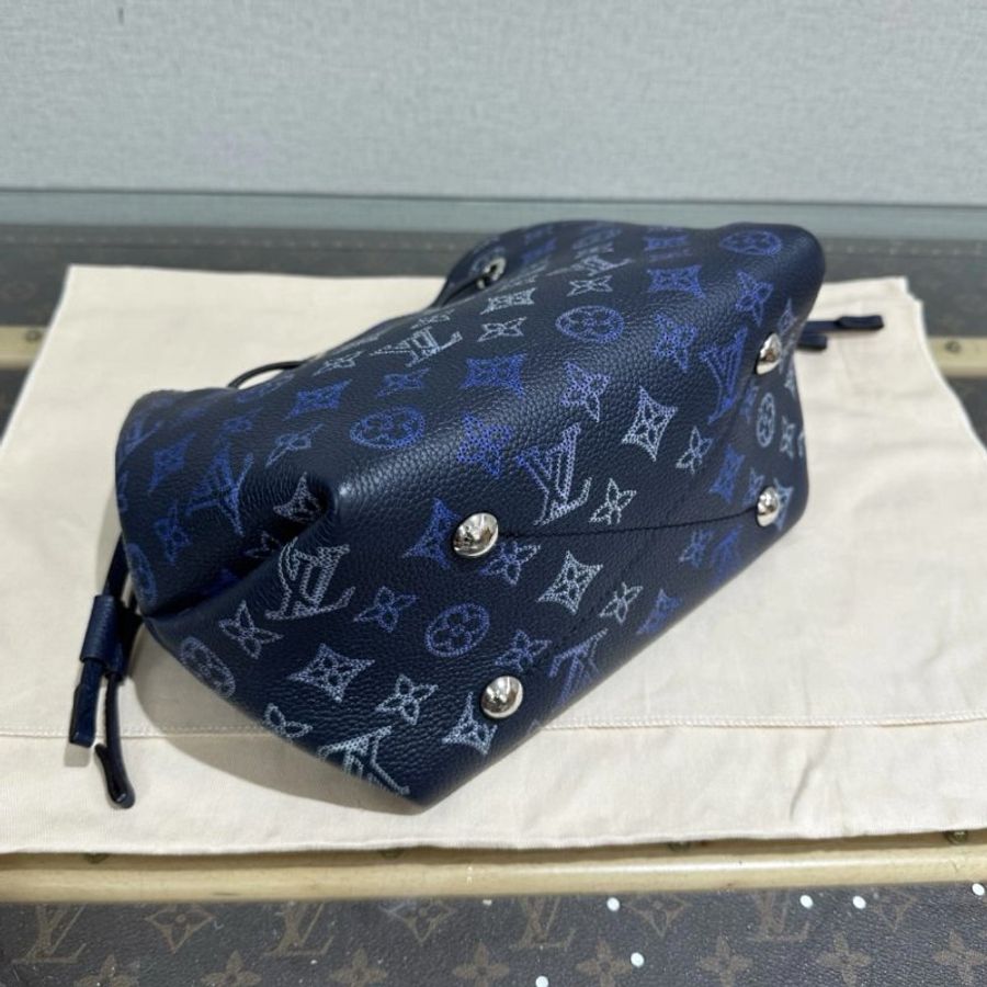 LV 漸變藍Bella月光女神水桶包 22*20*13 芯片款 99新配件盒子塵袋-4