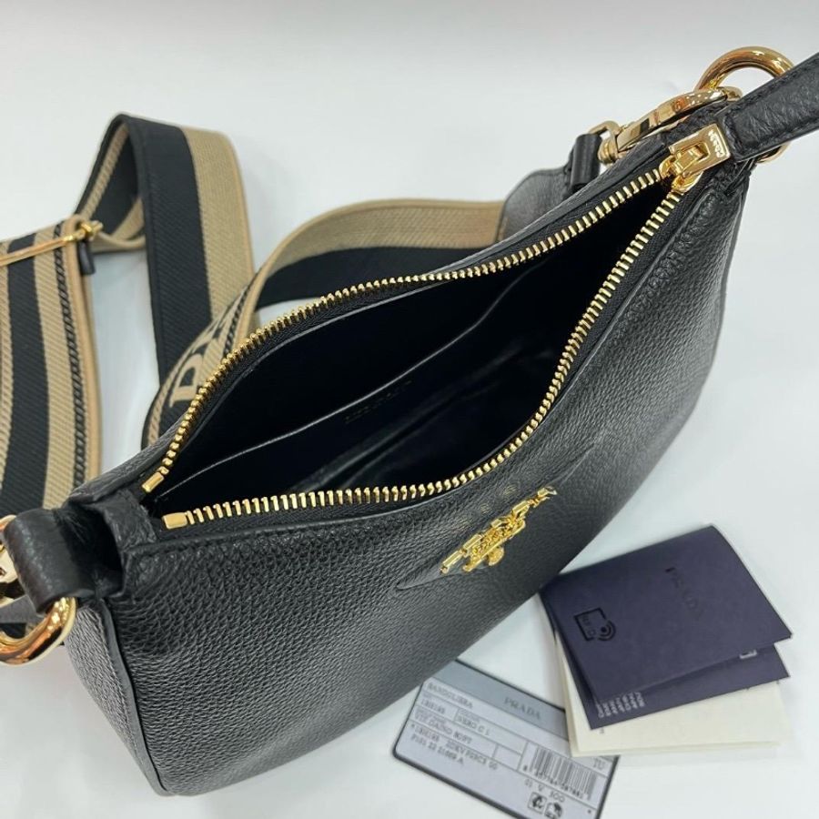 Prada strap black-3