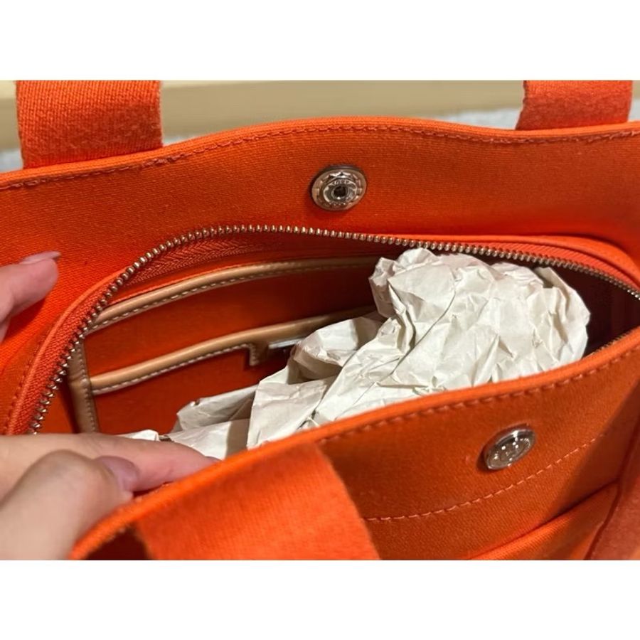 CC蕾夢🍋《超值二手商品》Tory Burch 肩背包 手提包 帆布刺繡側背包 單肩 托特(附原廠防塵袋、紙袋、購證照)-2