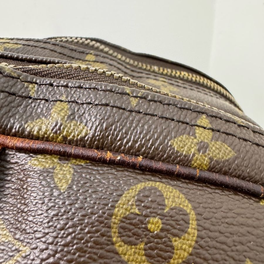 LOUIS VUITTON 復古Alize 老花皮革旅行袋-29