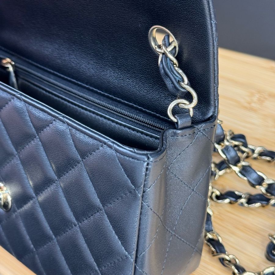 CHANEL 黑色經典coco金釦經典口蓋CF20鍊包❤️🔥2025年離櫃-17