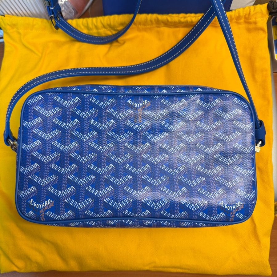 二手品 使用過三四次而已 狀況很好 GOYARD 相機包 CAP - VERT 日本購入-0